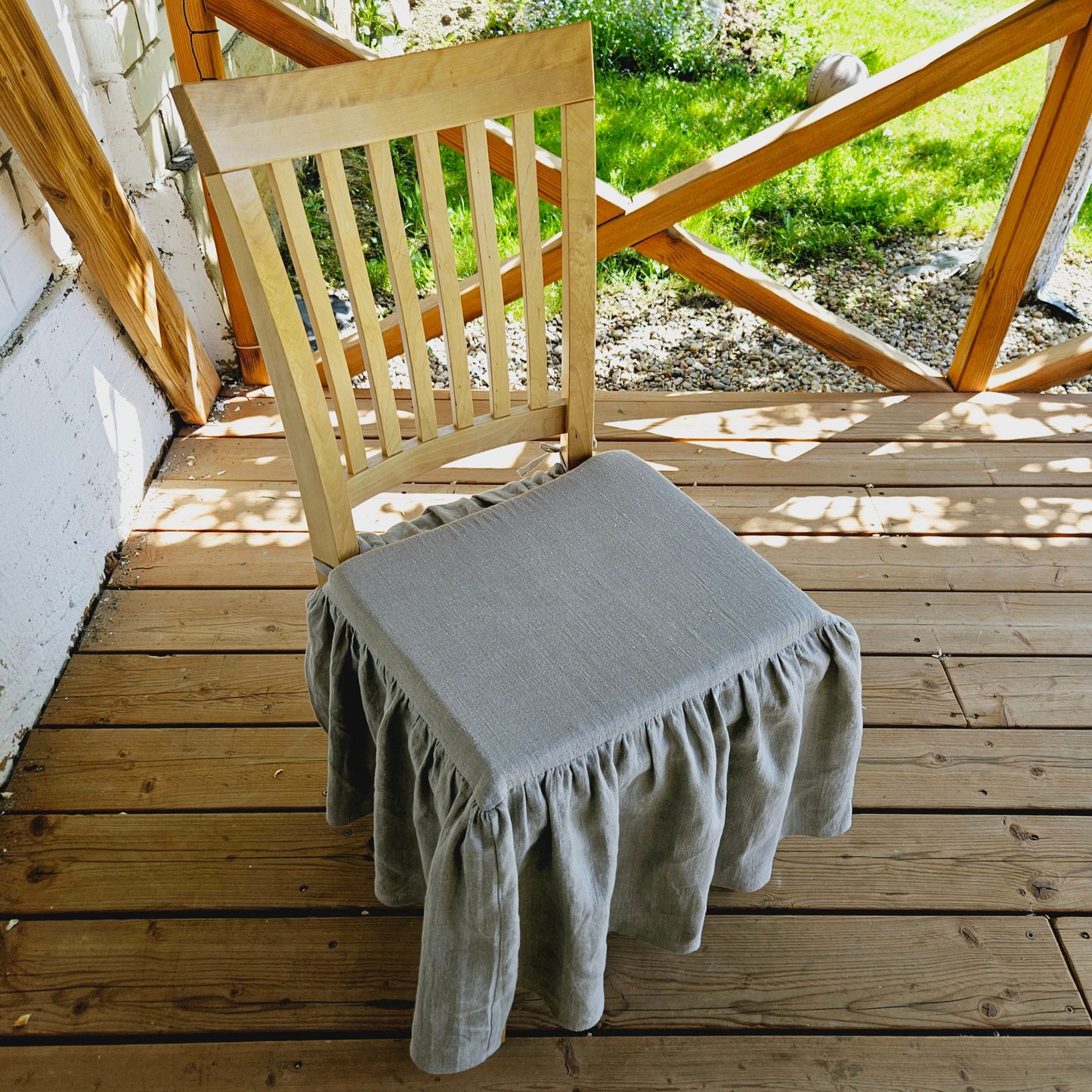 Dining Chair Cover in linen , French Large Linen Chair Seat Covers with 4 sided Ruffle in Natural Flax Color Chair Pad With Ties
