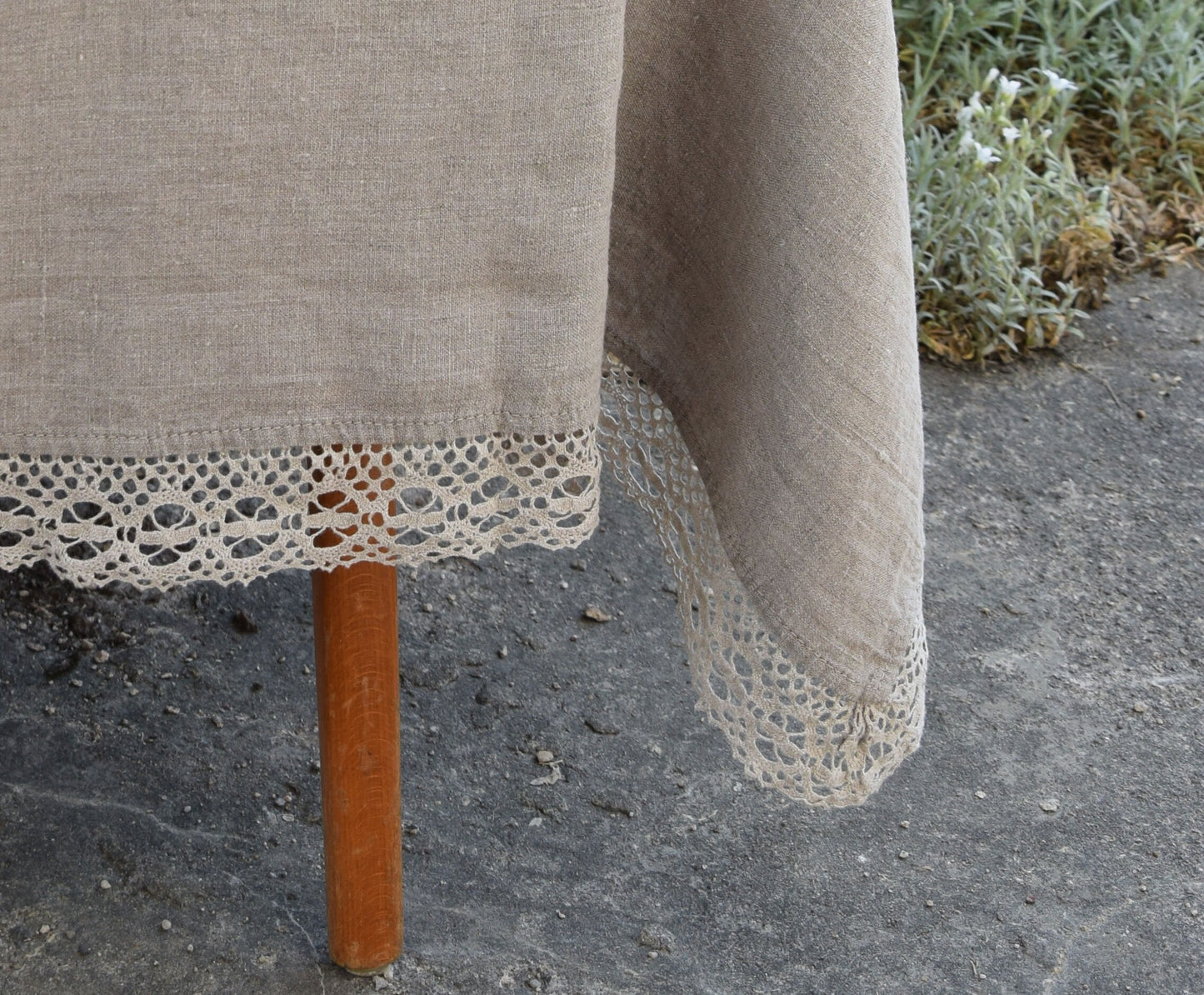 White laced linen tablecloth, 100% Linen tablecloth with LACES Romantic Luxury PREWASHED French table cloth rectangle square oval