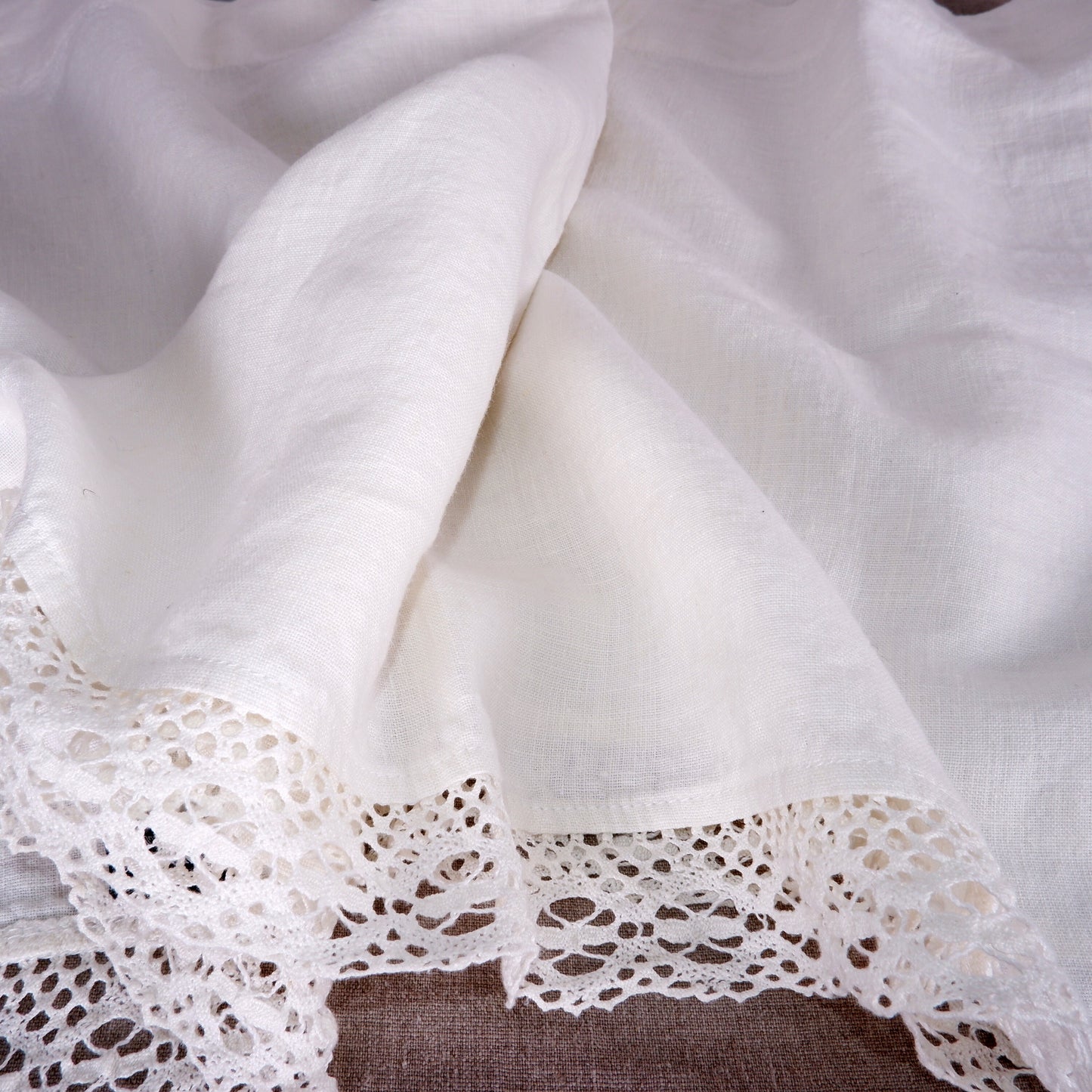 White laced linen tablecloth, 100% Linen tablecloth with LACES Romantic Luxury PREWASHED French table cloth rectangle square oval