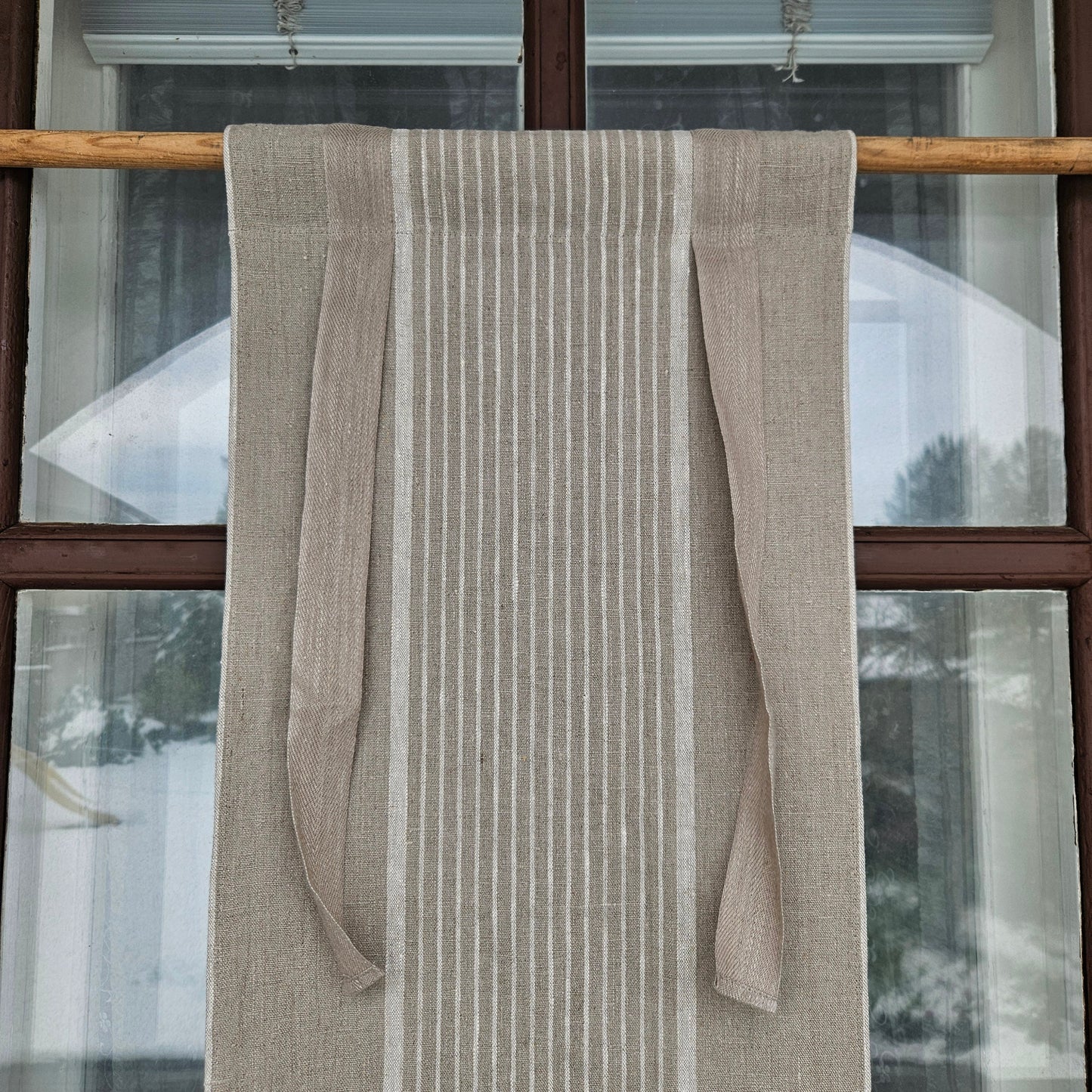 Randiga linnegardiner med gardinband, franska lantliga köksdörrgardiner i anpassade gröna ränder