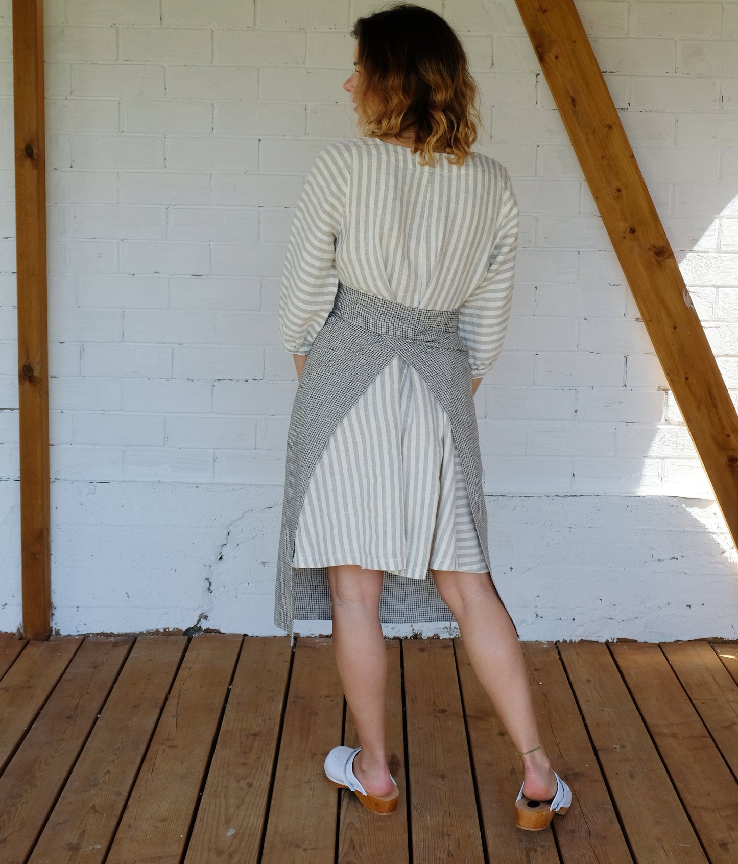 Garcon apron 100% Heavy and Medium Weight Linen. Softened Gardening Kitchen Apron Handmade. Daily life apron