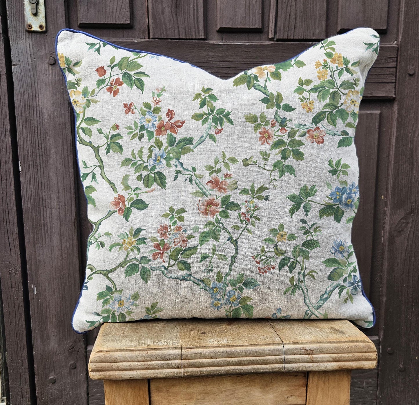Modern linen Pillow Cover with block floral print, green blossom Boho Pillow print on linen, Coutryhome printed pillow case in European flax