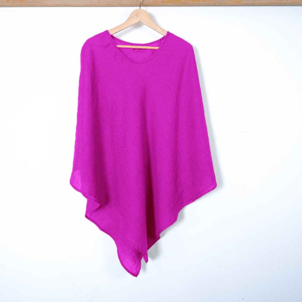 Linen Sheer Poncho in 40 colors, Linen gauze Poncho in lightweight linen, Summer vacation outfit one size Gitft for mother wife