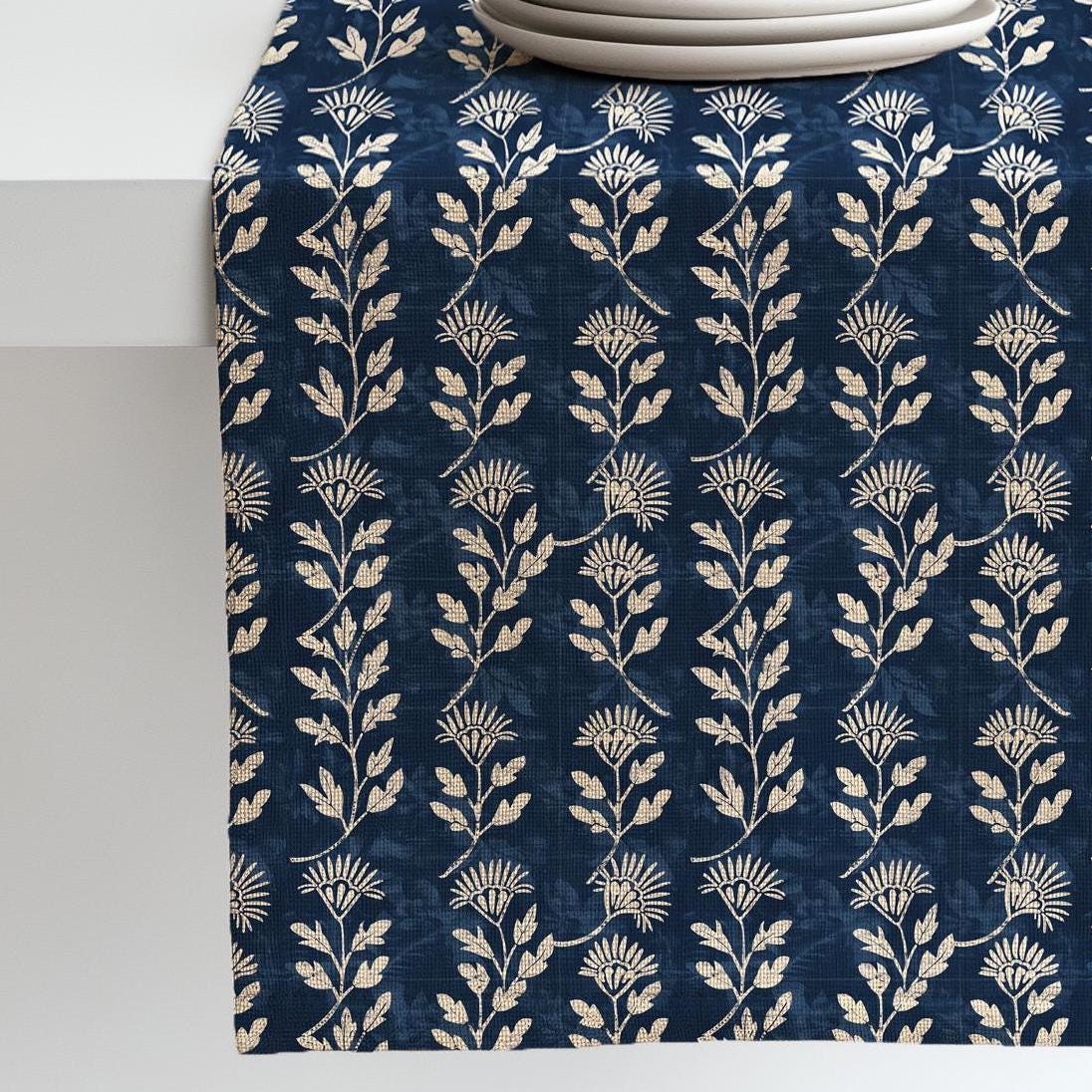 Indigo blue Linen runner - Japanese Hannes block print natural linen - indigo blue Rustic linen Marine Cottage farmhouse country style