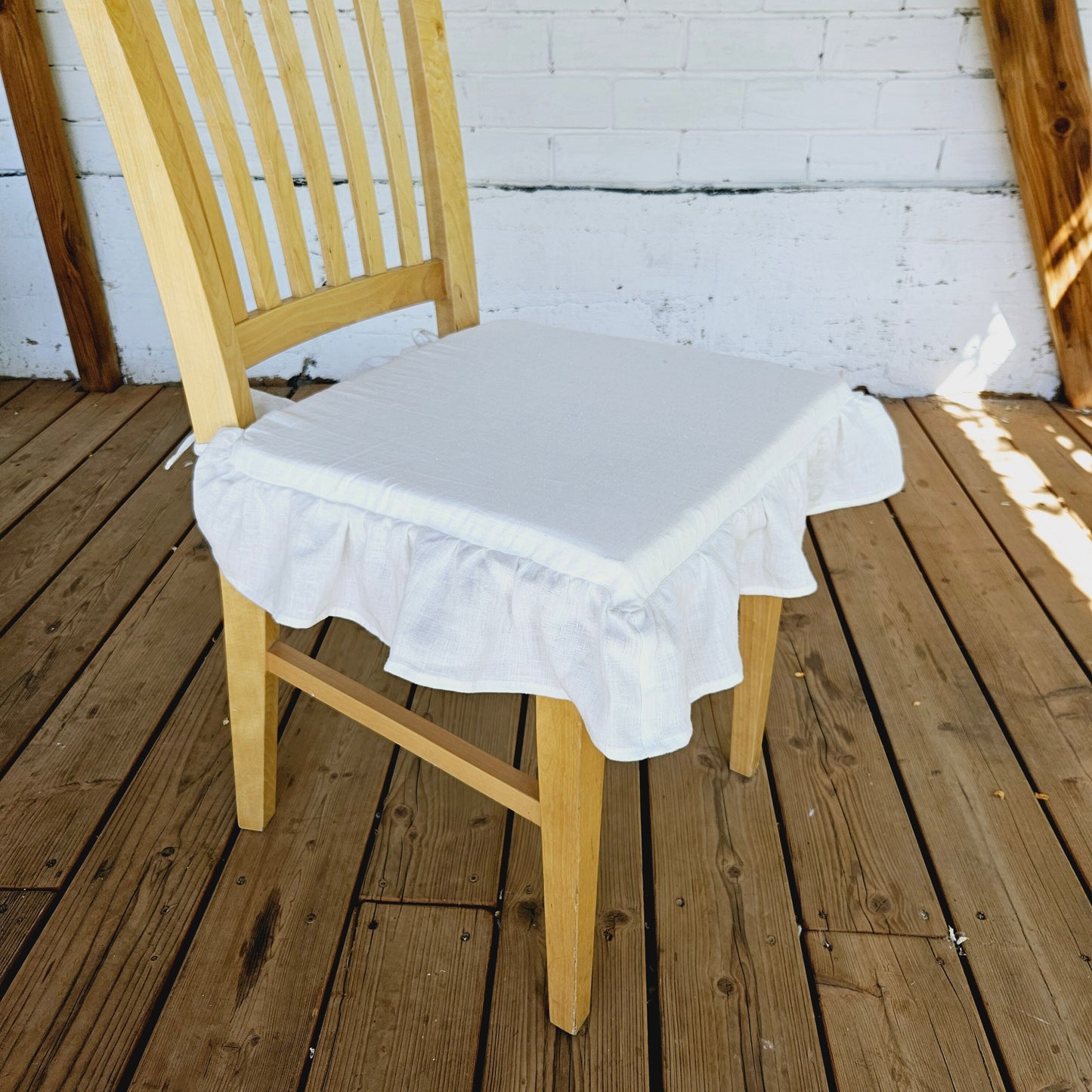Dining Chair Cover in linen , French Large Linen Chair Seat Covers with 4 sided Ruffle in Natural Flax Color Chair Pad With Ties