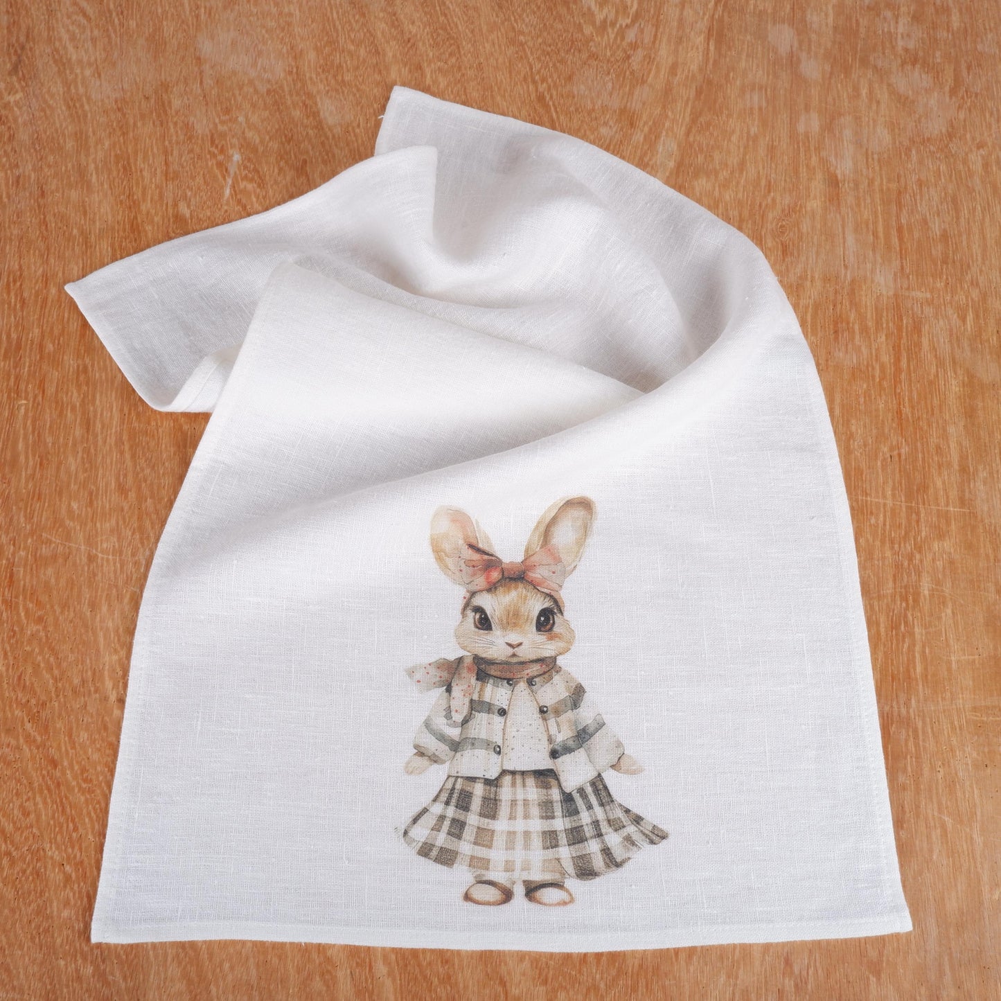 Bunny Tea Towel in linen - baby rabbit Hand Towels Tea - Farmhouse Floral Dish Towel - Kitchen Décor Easter Kitchen Tea Towel