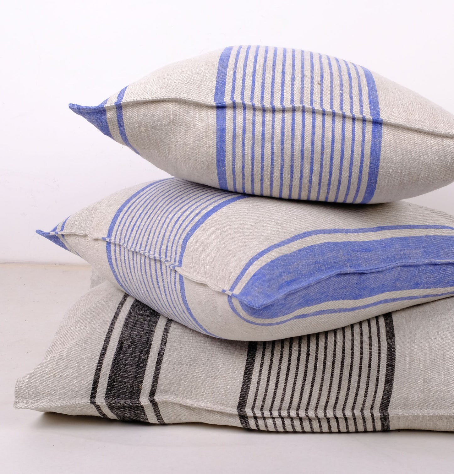 Striped pillowcase in french stripes linen in custom size, standard queen king body euro sham pillow cover. French Provance Cottage style
