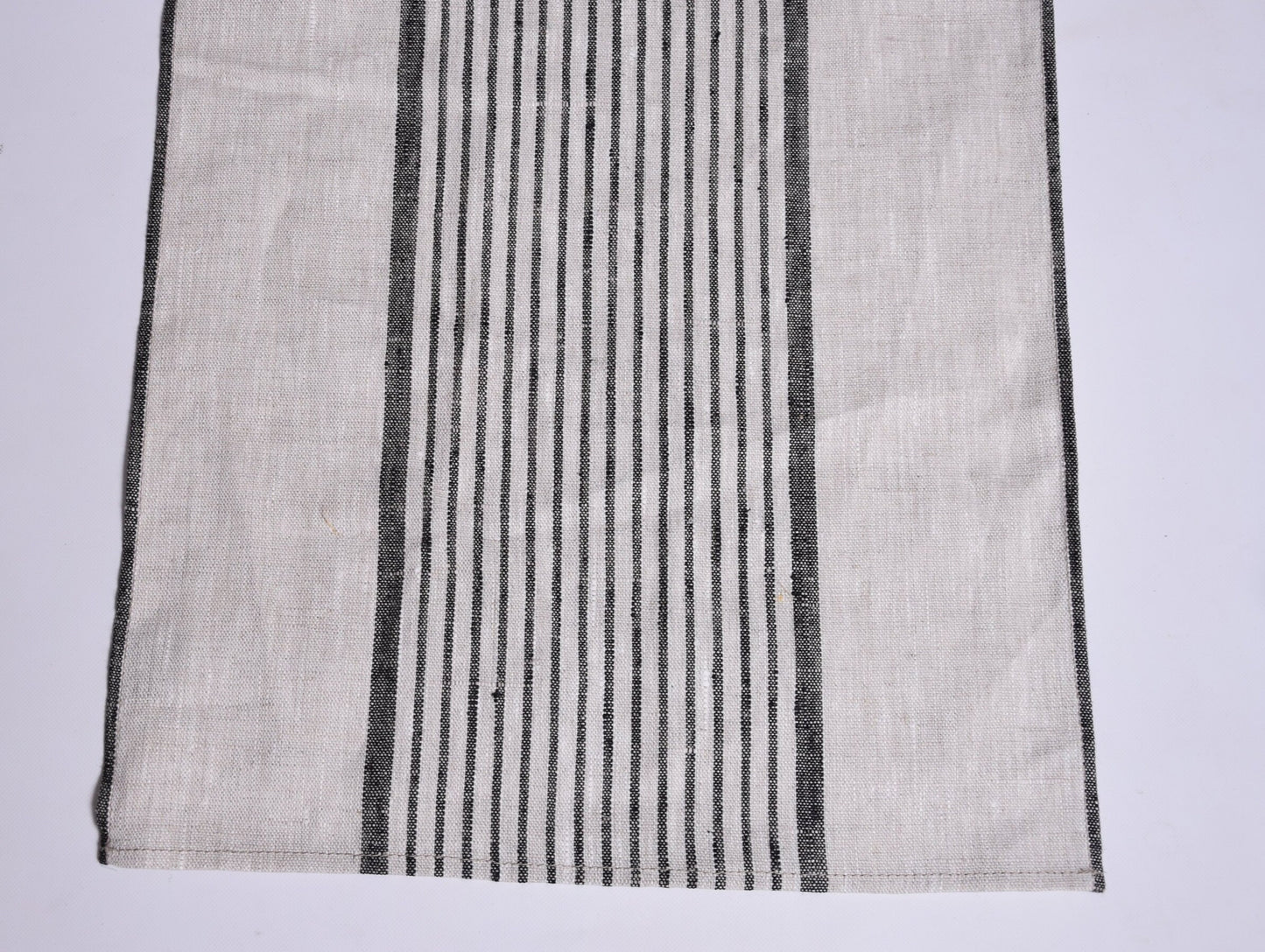 Linen runner - french sack linen.Rustic striped linen Cottage farmhouse coutry style linen. Stonewashed. 100% linen Burlap