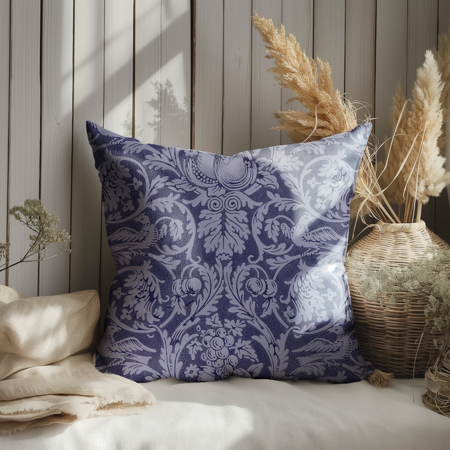 Modernt örngott i linne med blommotiv William Morris Queen Anne, Art and Crafts örngott på linne för Coutryhome Victorian