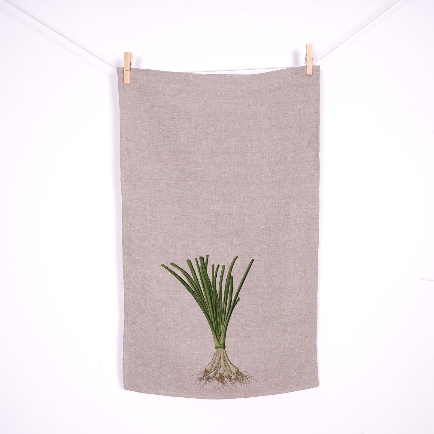 Chives Tea Towel in linen - Fresh onions Hand Towels Tea - Farmhouse Floral Dish Towel - greenery frech herbs Kitchen Décor