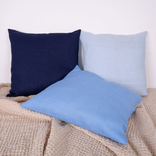 SALE LINEN Cushion cover in green, decorative linen pillow cover