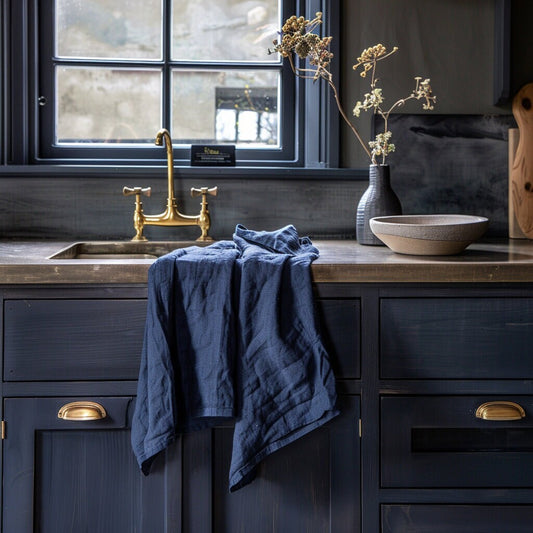 Linen kitchen towel in navy blue, guest linen towel, tea linen towels