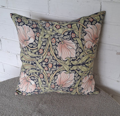 Modern linen Floral Pillow Cover William Morris Pimpernel, Art and Crafts Pillow case on linen for Coutryhome  Victorian