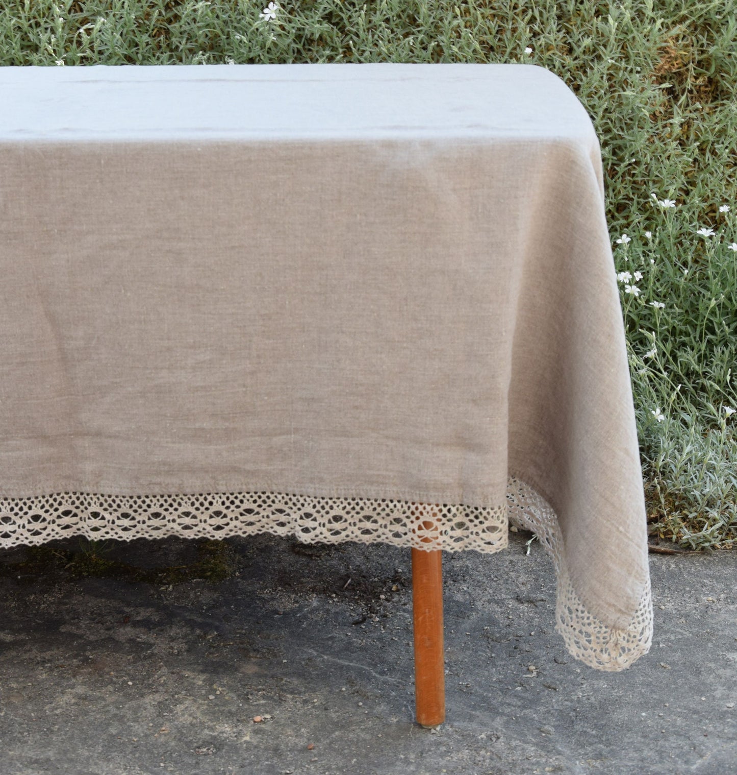 Laced linen tablecloth, 100% Linen tablecloth with LACES Romantic Luxury PREWASHED French table cloth rectangle square oval ALWAYSLOVELINEN