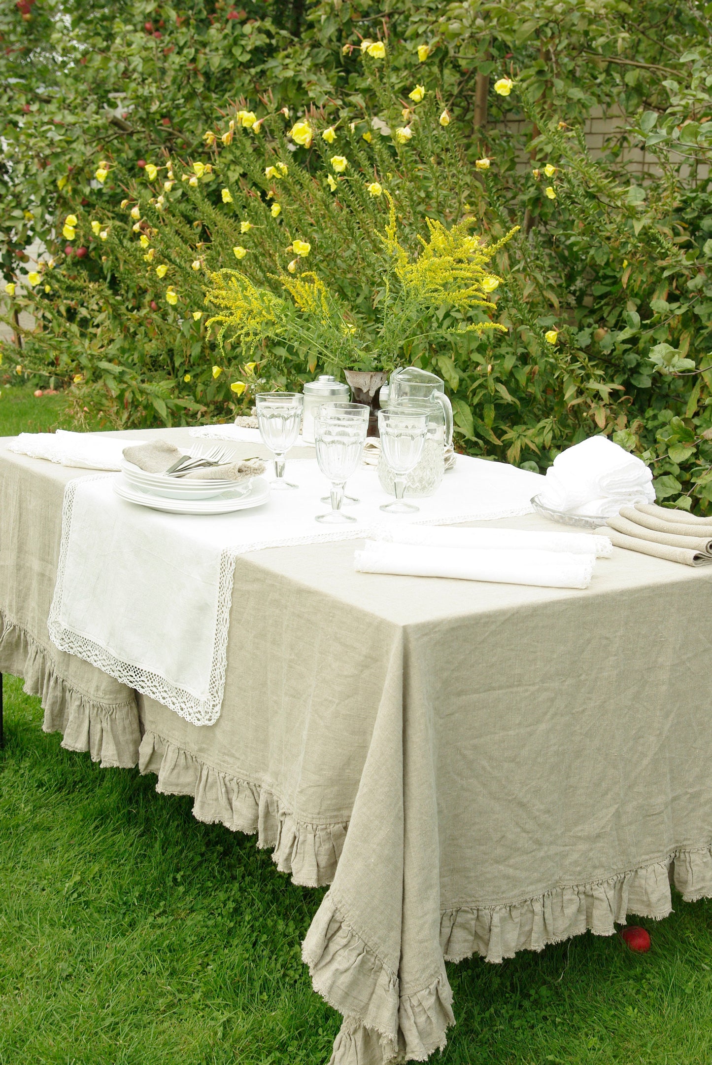 100% Linen tablecloth with RUFFLES - PREWASHED French cloth rustic country style - Farmhouse Shabby chic table decor - striped tanned white