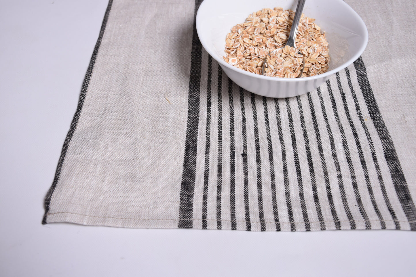 Linen runner - french sack linen.Rustic striped linen Cottage farmhouse coutry style linen. Stonewashed. 100% linen Burlap