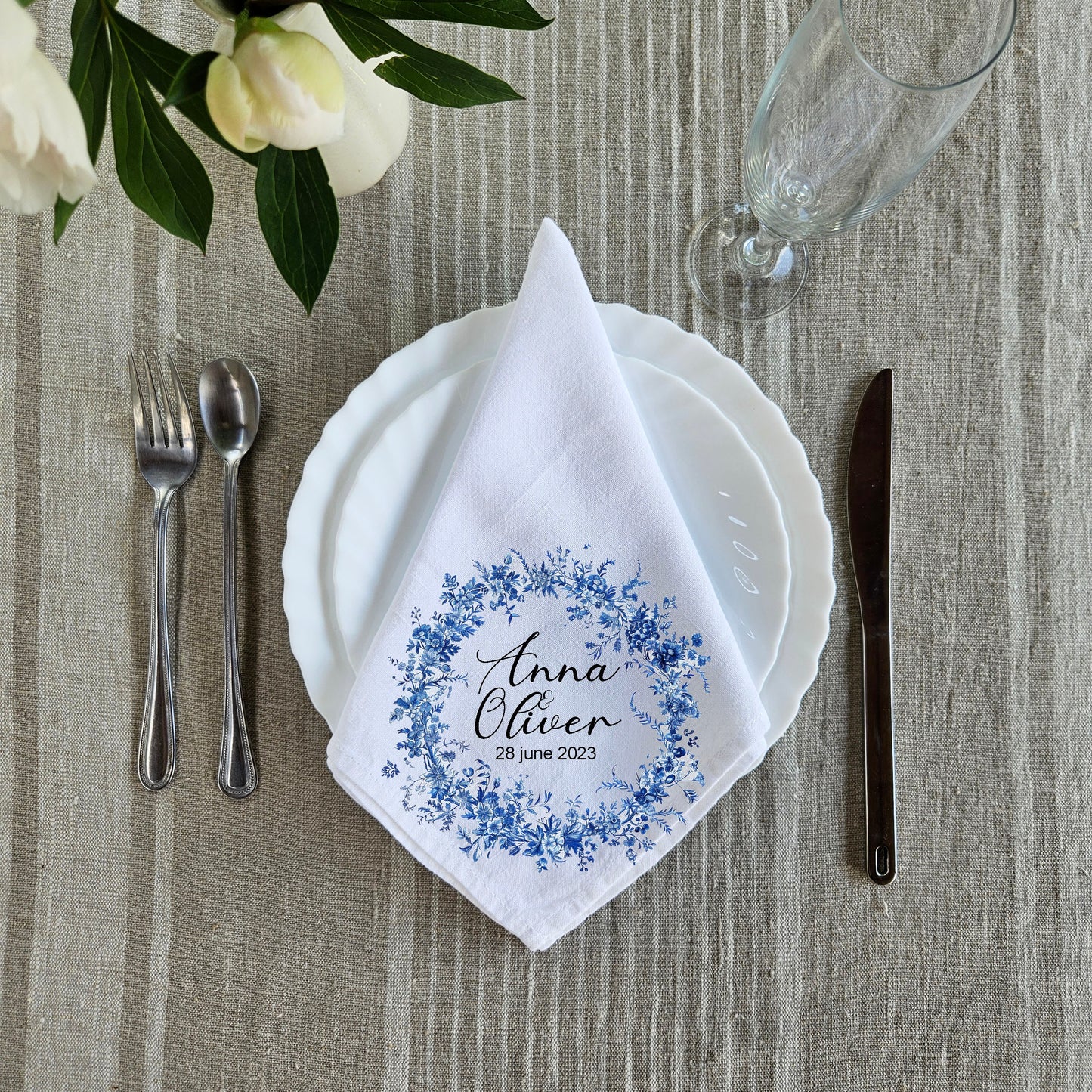 Custom Design White Cloth Cocktail Napkins, luxury weddings menu napkins in linen, Custom Names Napkins