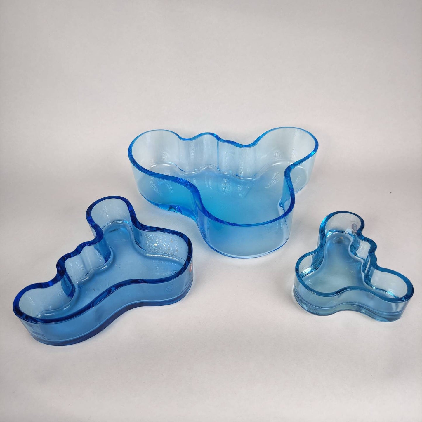 Iittala Alvar Aalto  - bowl or candle holder  - scandinavian vintage design. Blue