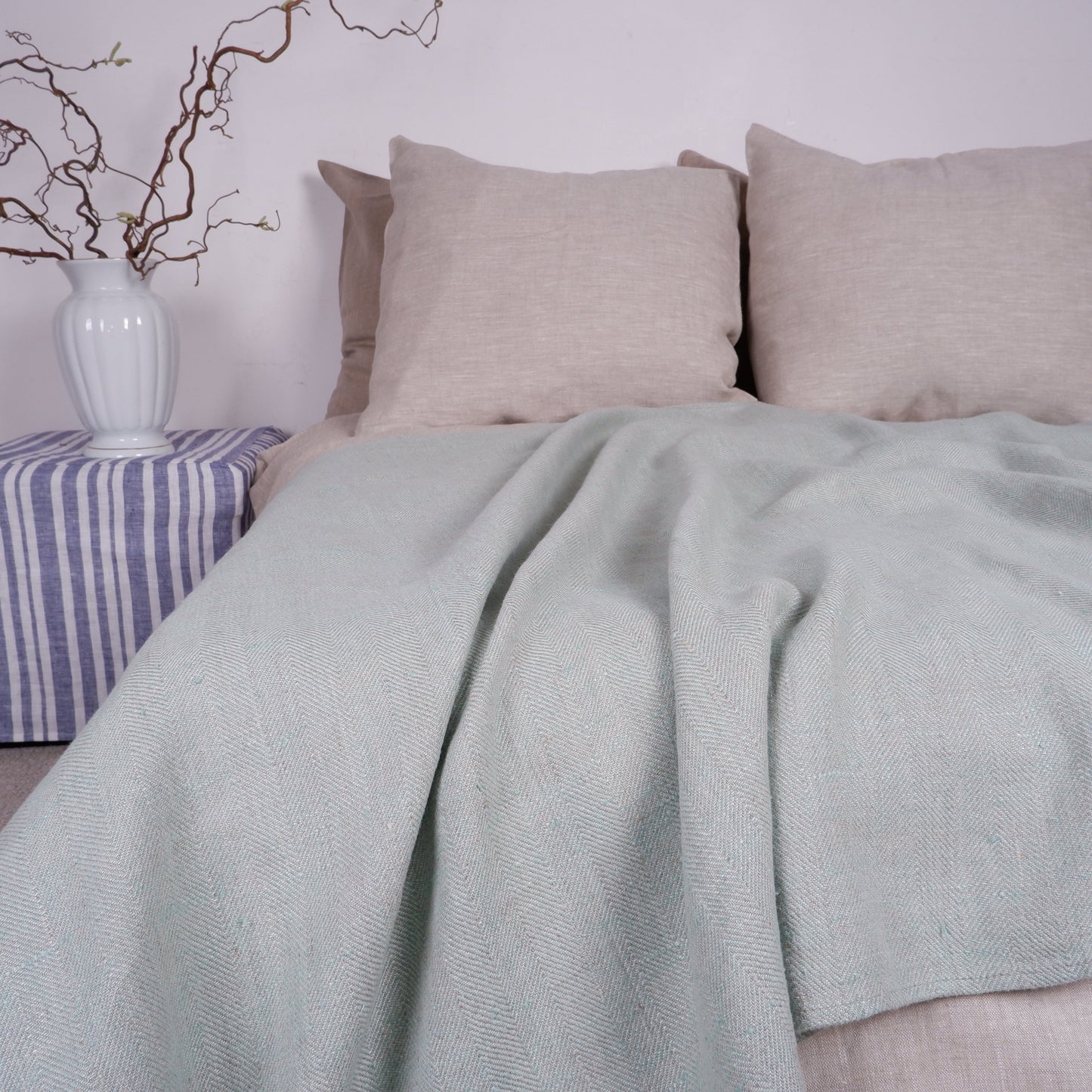 Blue Stonewashed linen Blanket, flax Bedspread - heavy weight huckaback linen bed cover - provence cottage coutrystyle Throw 100% Linen