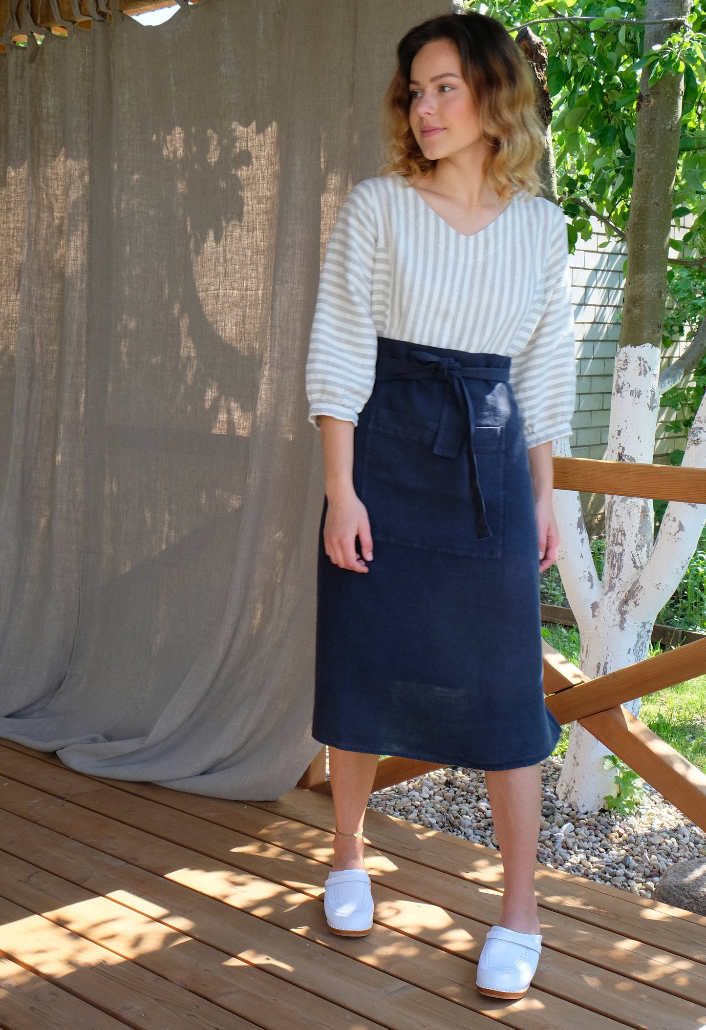 Garcon apron 100% Heavy and Medium Weight Linen. Softened Gardening Kitchen Apron Handmade. Daily life apron
