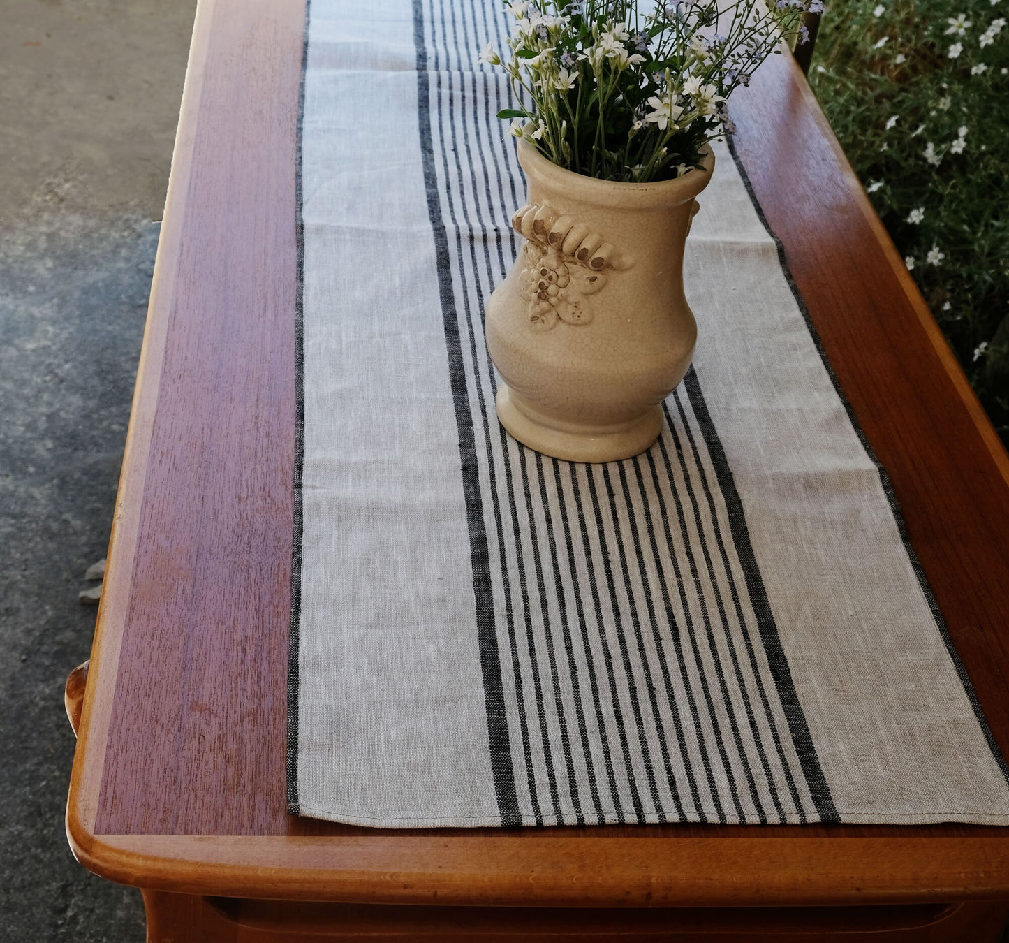 Linen runner - french sack linen.Rustic striped linen Cottage farmhouse coutry style linen. Stonewashed. 100% linen Burlap