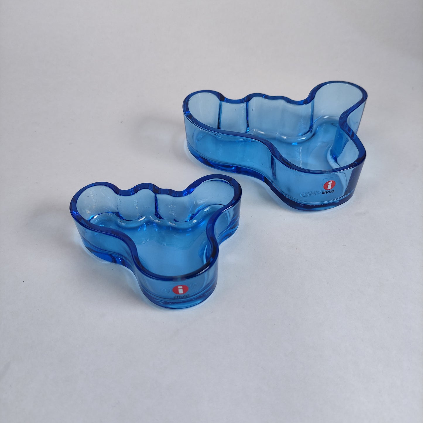 Iittala Alvar Aalto  - bowl or candle holder  - scandinavian vintage design. Blue