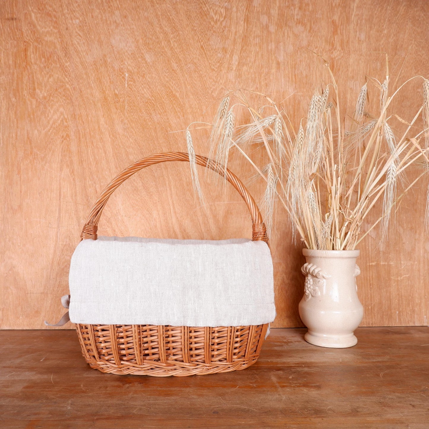 Basket Liner in 100% linen - Customized Easter Basket Liner  -  Easter Basket Liner