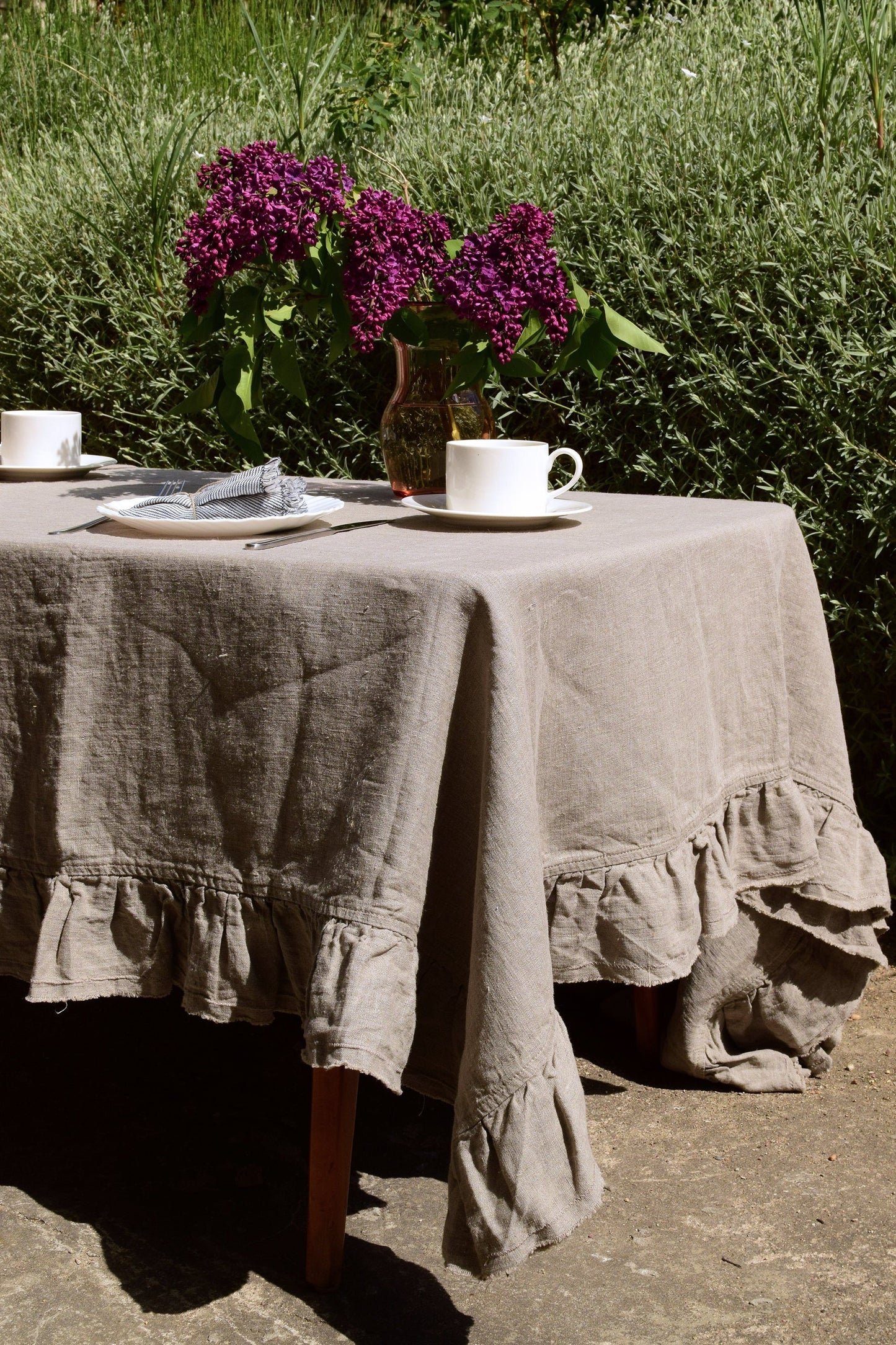 100% Linen tablecloth with RUFFLES - PREWASHED French cloth rustic country style - Farmhouse Shabby chic table decor - striped tanned white