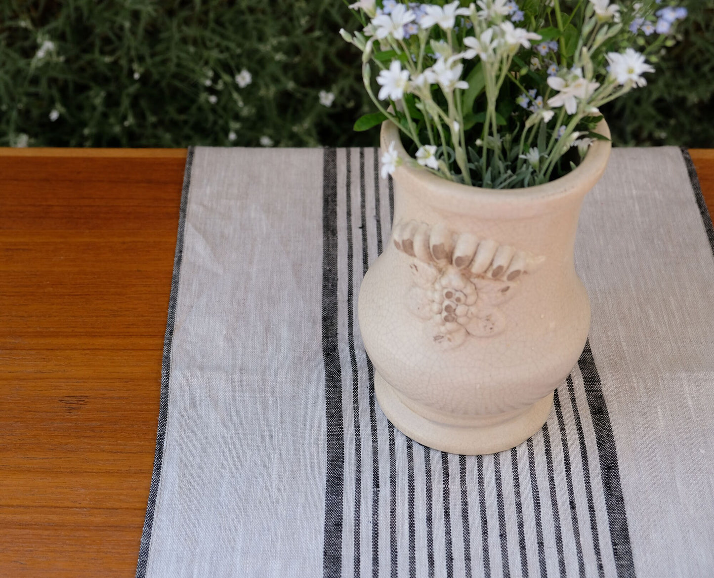 Linen runner - french sack linen.Rustic striped linen Cottage farmhouse coutry style linen. Stonewashed. 100% linen Burlap