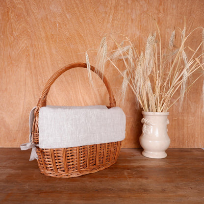 Basket Liner in 100% linen - Customized Easter Basket Liner  -  Easter Basket Liner