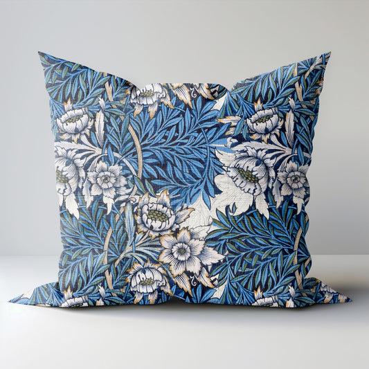 Modern linen Pillow Cover with William Morris Tulip and Willow print , Art and Crafts Pillow case on linen for Coutryhome  Victorian