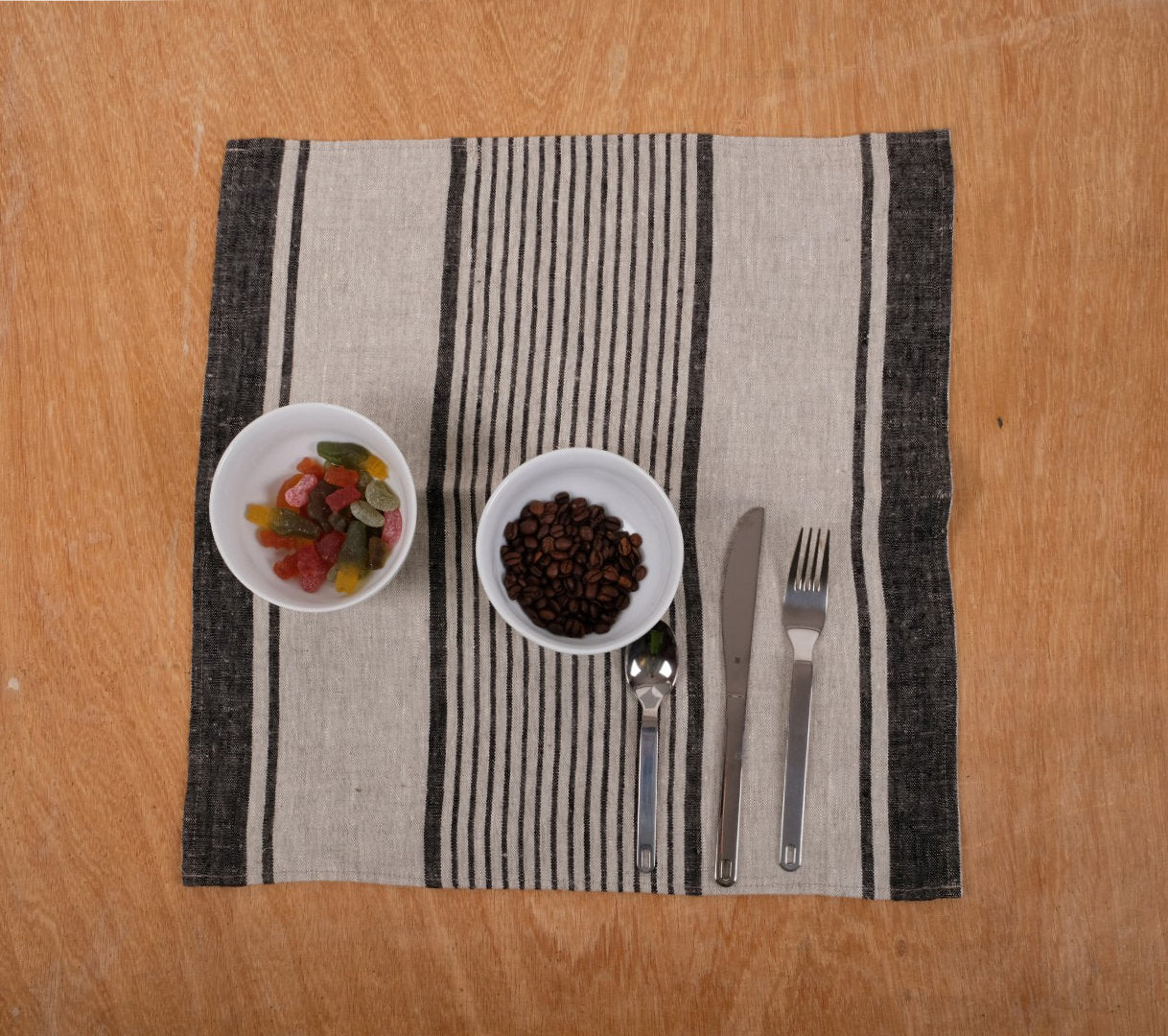 Linen napkins - grain sack French linen. Natural black striped. Cottage coutry style. Set of linen napkins. Stonewashed cloth napkins