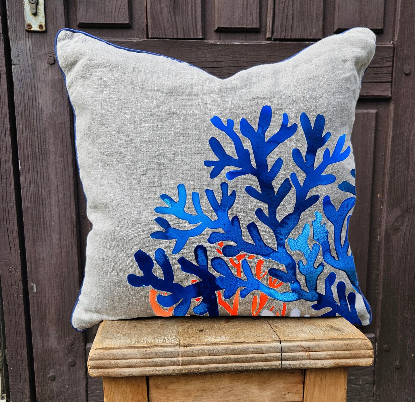 Linen Throw Pillow with shell print, Coastal Decor cushion cover, Nautical Cushion in Linen, linen pillow case French country Cottage