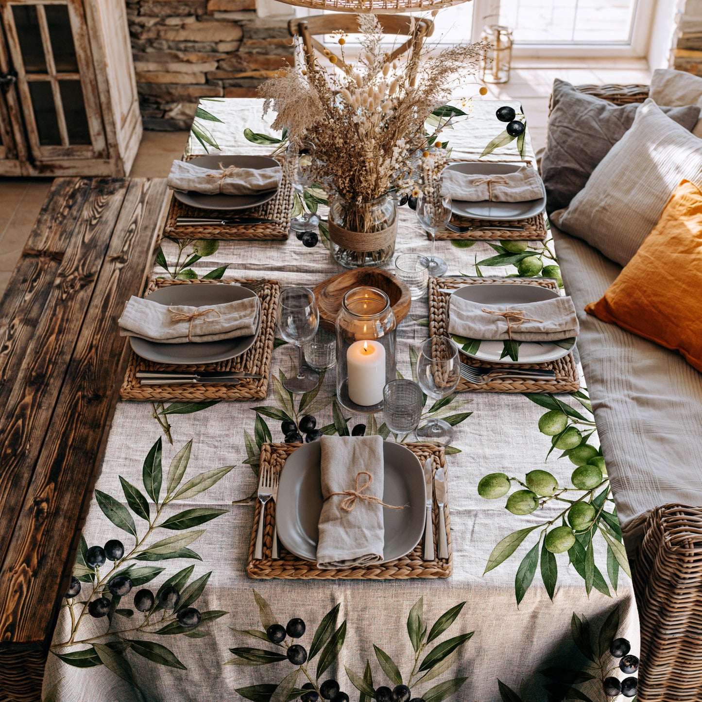 100% linen tablecloth - Olive branches on white linen